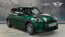 MINI Hatchback 1.5 Cooper Exclusive 3dr Auto Petrol Hatchback